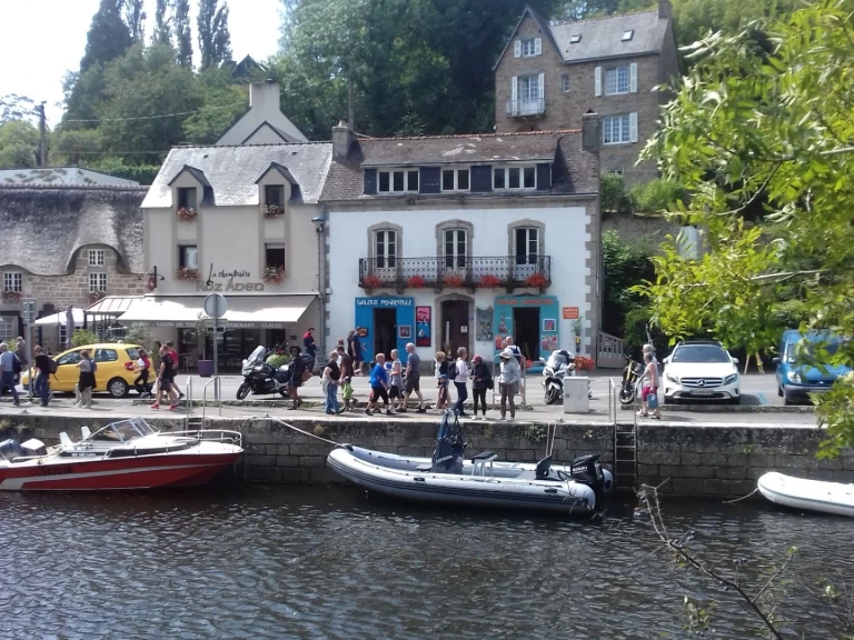 Huur RIB met of zonder schipper Zodiac in Port-Louis