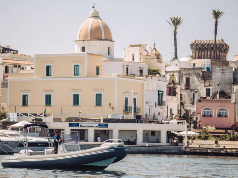 Verhuur RIB in Forio - Sacs 750