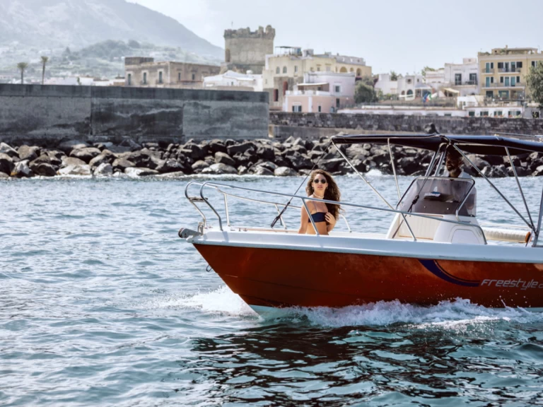 Huur een Terminal Boat 21 in Forio