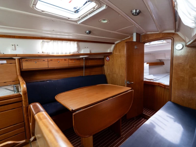 Verhuur Zeilboot Bavaria met vaarbewijs