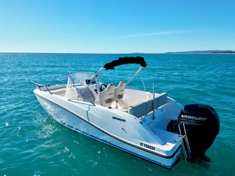 Bootverhuur Quicksilver Activ 675 Open in Le Cap d'Agde via SamBoat