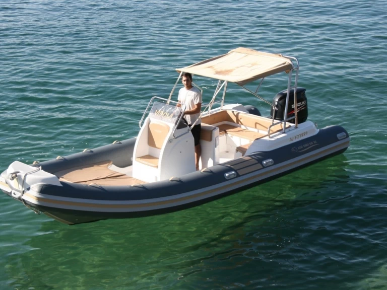 Bootverhuur Nautica Led Nautica Led 680 GS XL in Propriano via SamBoat