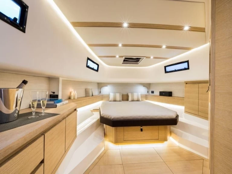 Cantiere Del Pardo PARDO te huur van particulier of professional in Hyères