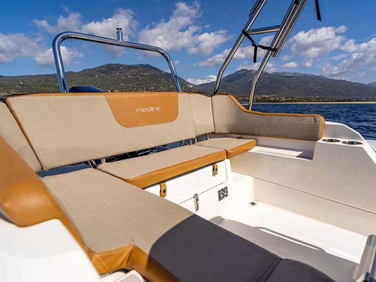 Bootverhuur Zodiac ZODIAC MEDLINE 6.8 in Propriano via SamBoat
