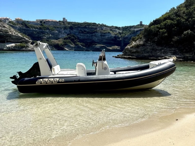 Bootverhuur Porto-Vecchio goedkoop asso 62