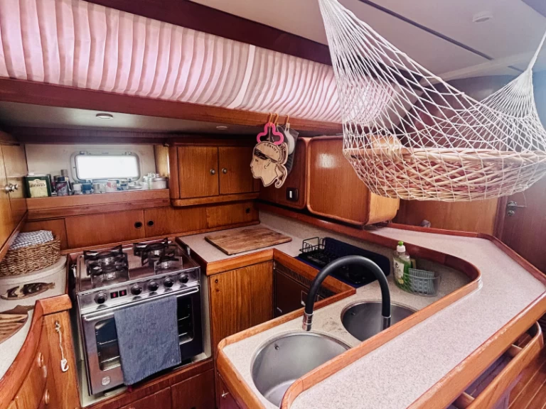 Jachthuur in Teulada - Jeanneau Sun Odyssey 51 via SamBoat