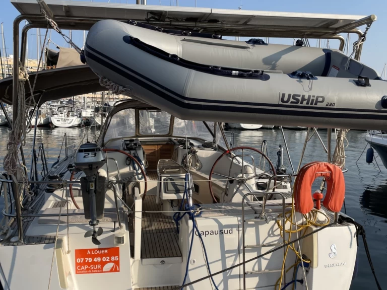 Verhuur Zeilboot in Port de Saint-Cyprien Méditerranée - Bénéteau Oceanis 46