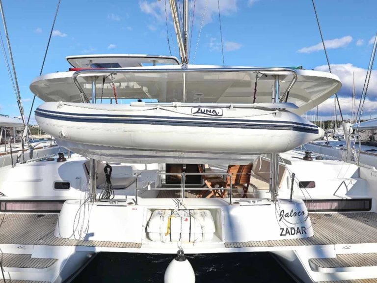 Verhuur Catamaran in Murter-Kornati - Lagoon Lagoon 42