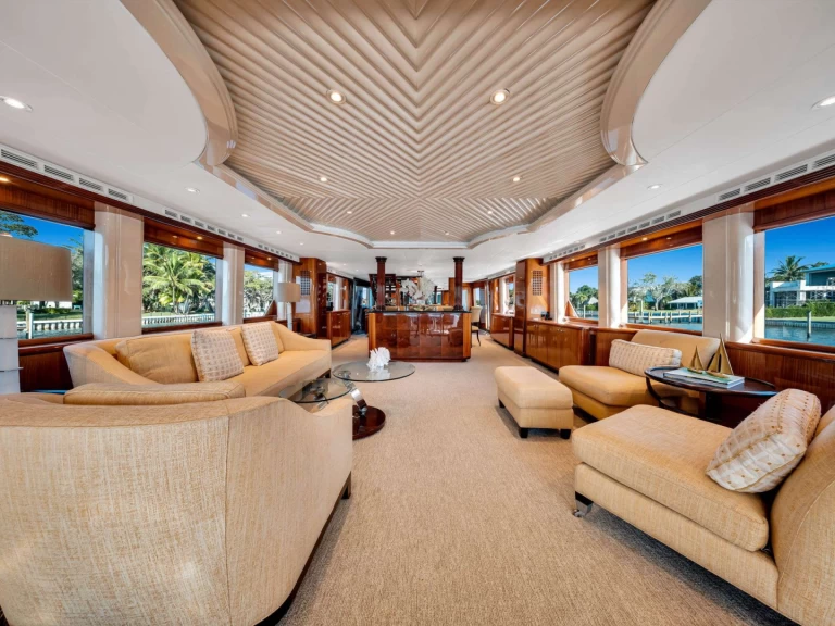 Huur Jacht met of zonder schipper Hatteras in Miami