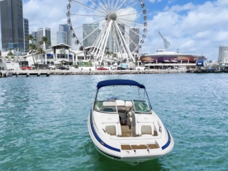Huur een Crownline Eclipse E-4 in Miami Beach