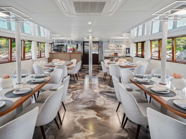 Huur Jacht met of zonder schipper  Custom Built Aluminum Cutter in Trogir