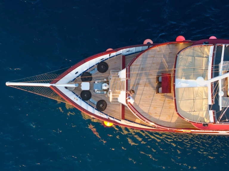 Huur een  Custom Built Aluminum Cutter Carpe Diem in Trogir