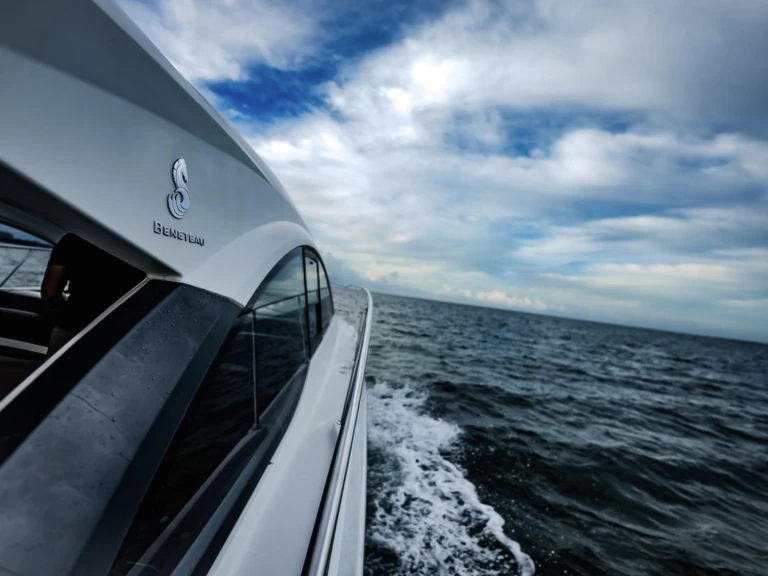 Jacht te huur in Rickenbacker Marina voor de beste prijs