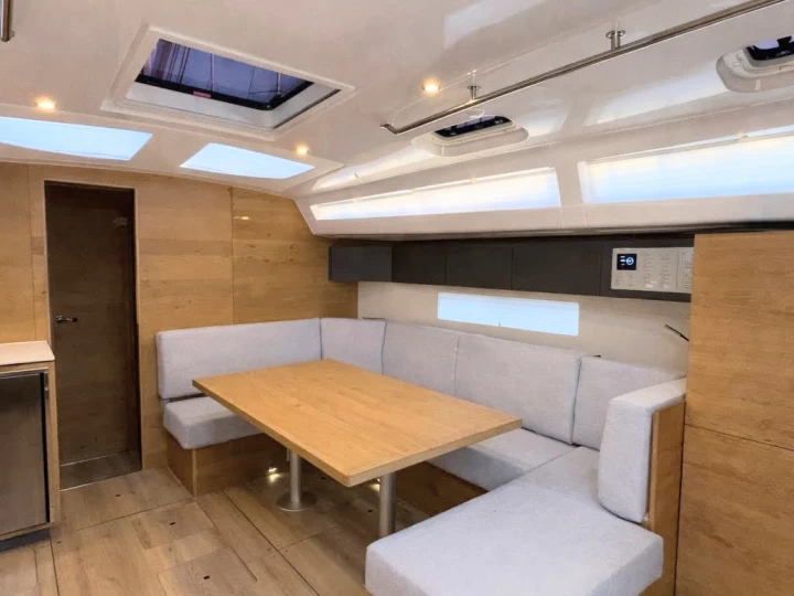 Jachthuur in Split - Elan Impression 45 via SamBoat