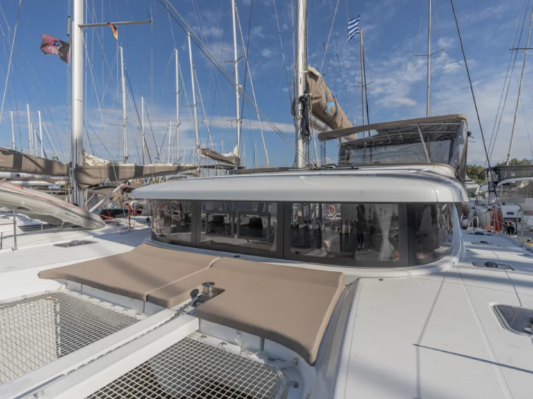 Huur een Lagoon Lagoon 42 in Piso Livadi