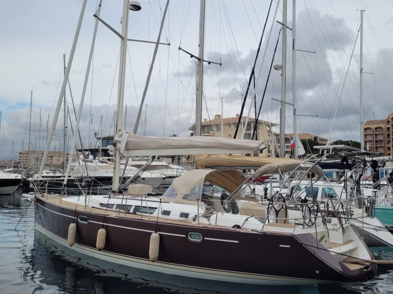 Verhuur Zeilboot in Toulon - Jeanneau Sun Odyssey 49