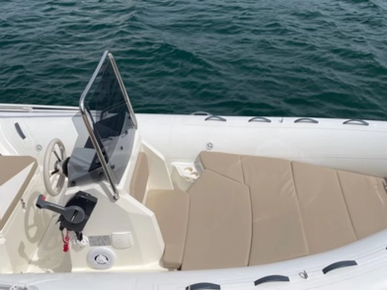 Verhuur Motorboot in Porto Cervo - Capelli Tempest 570 40 HP
