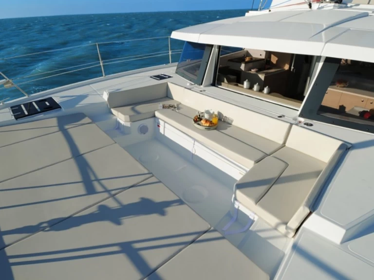 Catamaran te huur in Nettuno voor de beste prijs