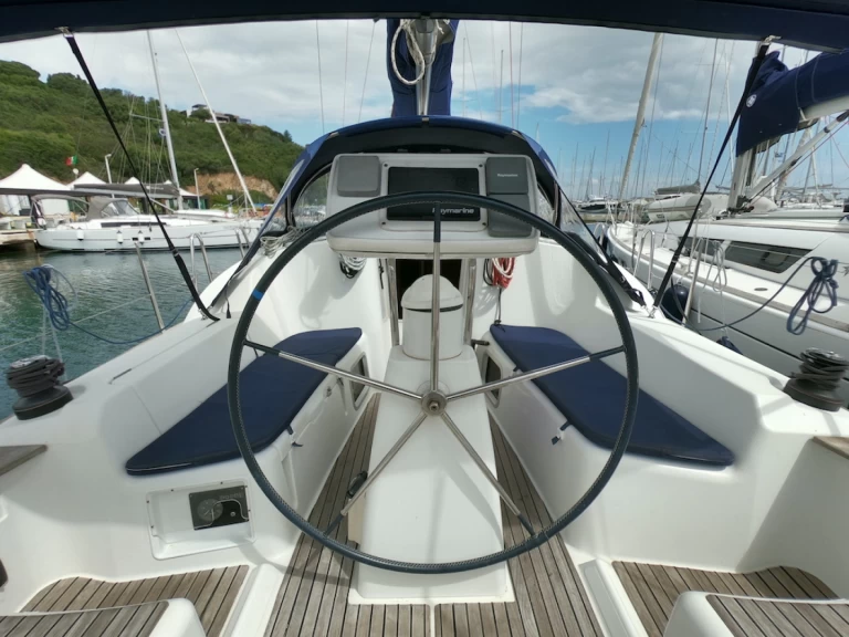Verhuur Zeilboot in Olbia - Jeanneau Sun Odyssey 36i Performance