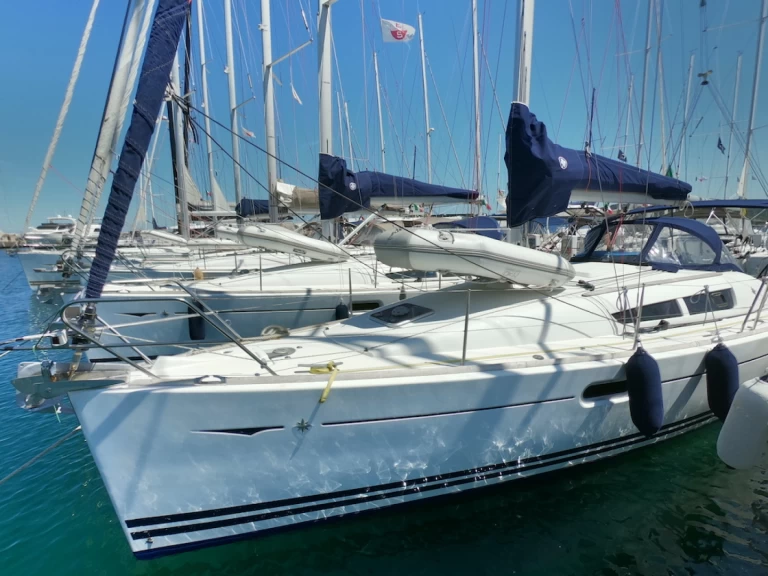 Bootverhuur Olbia goedkoop Sun Odyssey 39i