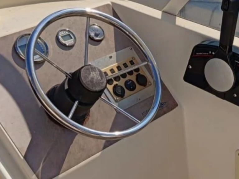 Motorboot te huur in Venetië (stad) voor de beste prijs