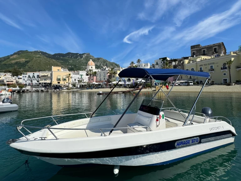 Bootverhuur Ischia goedkoop Romar Mirage 570