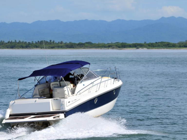 Cranchi Zaffiro 34 te huur van particulier of professional in Puerto Vallarta