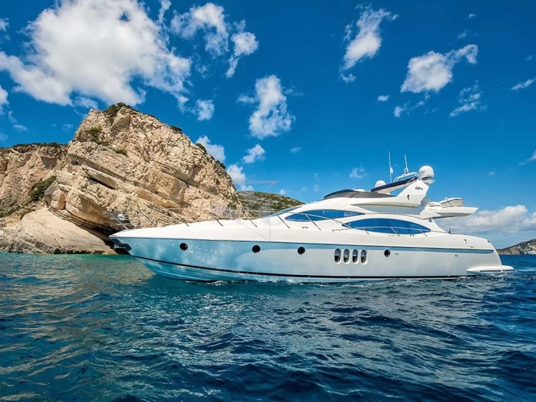 Huur een Azimut Azimut 68 in Piraeus Port