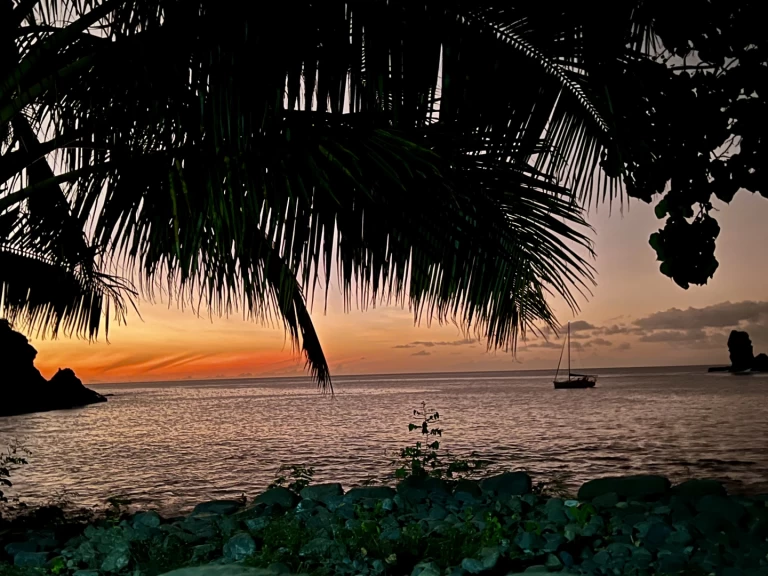 Pogo Structures Pogo 12.50 te huur van particulier of professional in Hiva-Oa