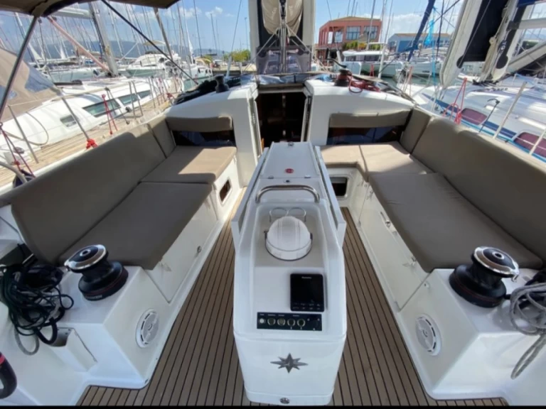 Jeanneau Sun Odyssey 440 te huur van particulier of professional in Rhodes (City)