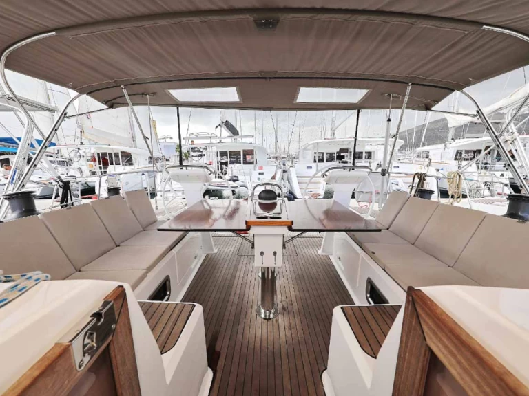 Bootverhuur Palma de Mallorca goedkoop Cruiser 51