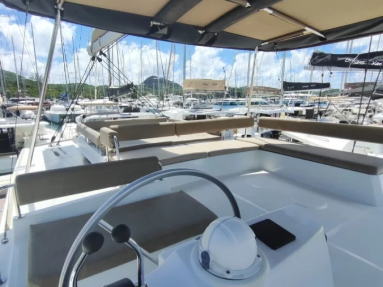 Verhuur Catamaran Bali met vaarbewijs