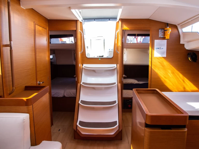 Verhuur Zeilboot Jeanneau met vaarbewijs