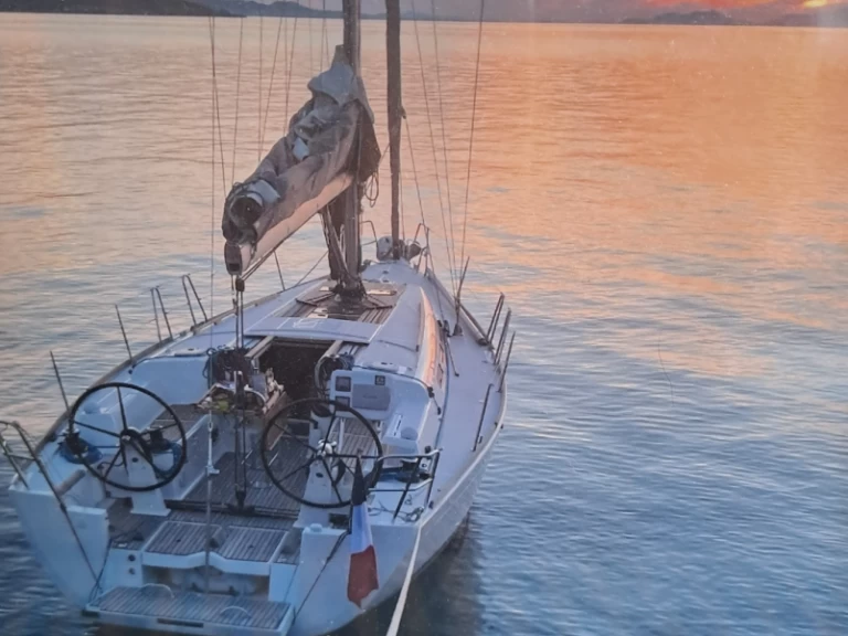 Verhuur Zeilboot in Frankrijk - Dufour Dufour 40 E Performance