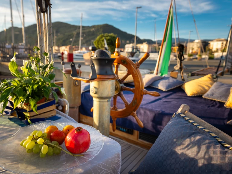 Bootverhuur SIMEONI GOLETTA 15 MT in Chiavari via SamBoat