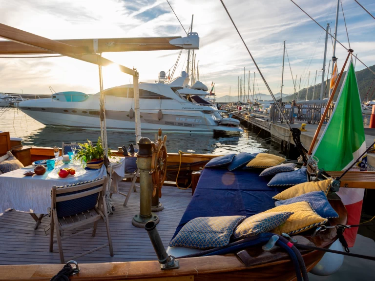 Huur Motorboot met of zonder schipper SIMEONI in Chiavari