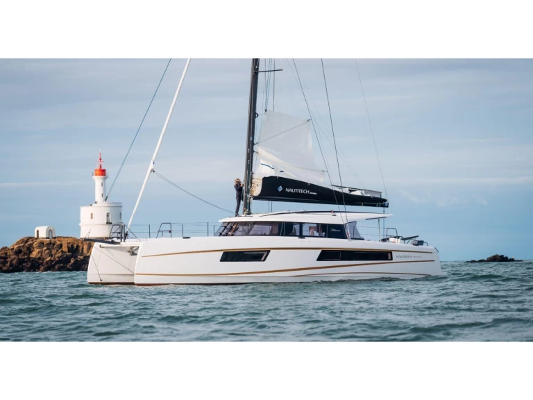 Bootverhuur Nautitech Nautitech 48 Open in Lávrio via SamBoat