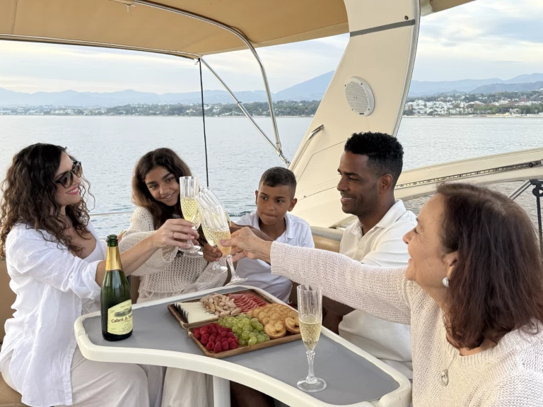 Princess Princess 42 te huur van particulier of professional in Marbella