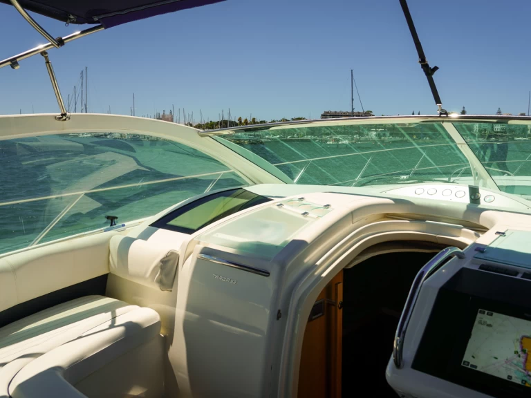 Bootverhuur Fairline Targa 52 in Cascais via SamBoat