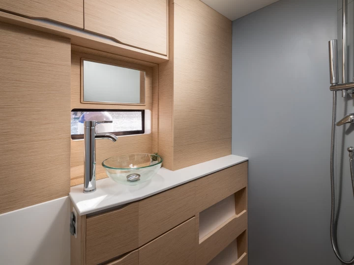 Catamaran te huur in Rodi Garganico voor de beste prijs