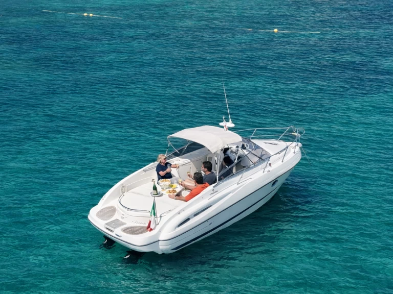 Verhuur Motorboot Cranchi met vaarbewijs