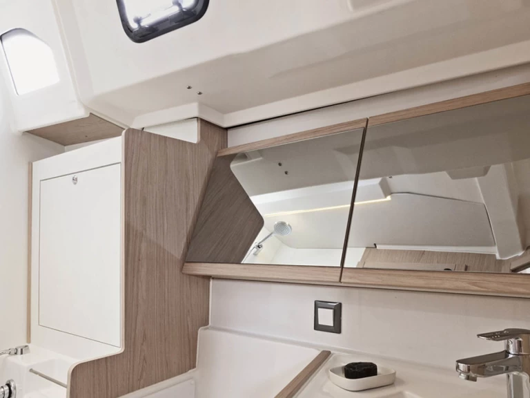 Jachthuur in Gouviá - Bénéteau Oceanis 46.1 via SamBoat