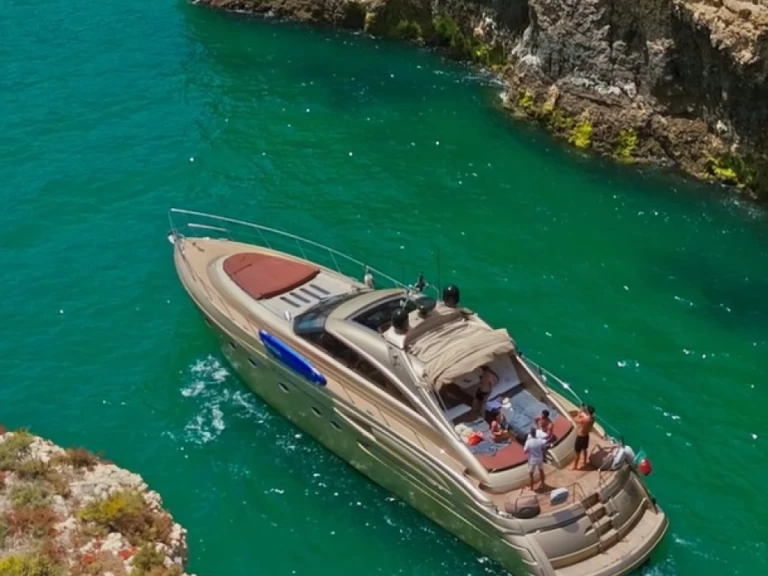 Bootverhuur Princess Princess V65 in Vilamoura via SamBoat