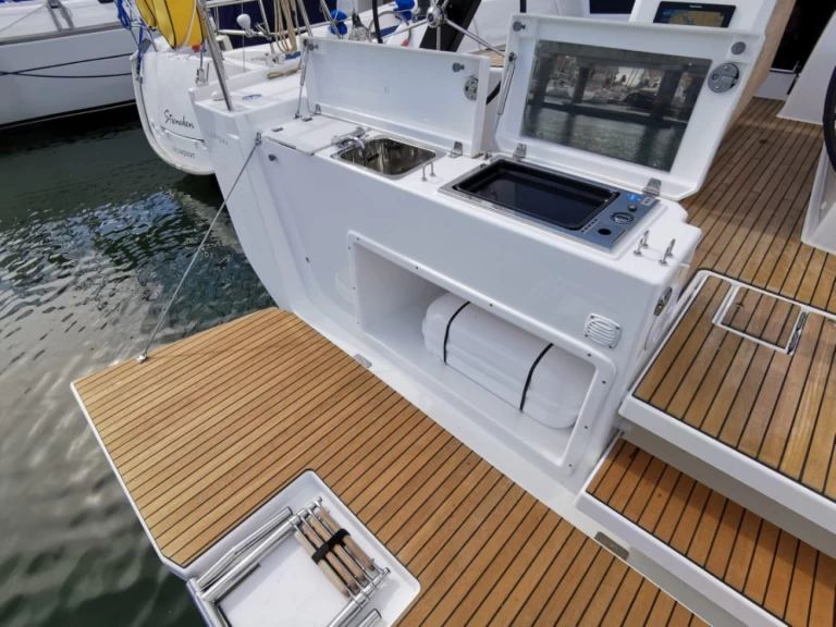 Jachthuur in Lefkáda - Dufour Dufour 390 via SamBoat