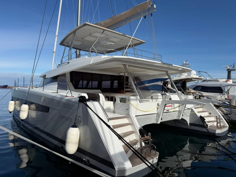 Huur Catamaran met of zonder schipper Fountaine Pajot in Procida