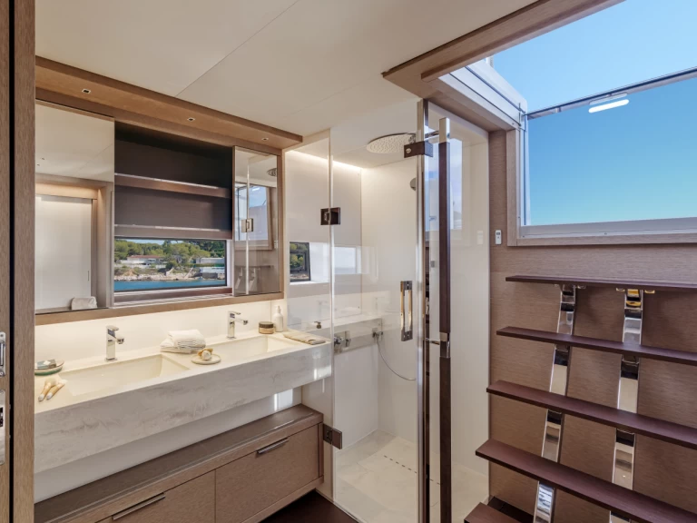 Huur Catamaran met of zonder schipper Lagoon in Olbia