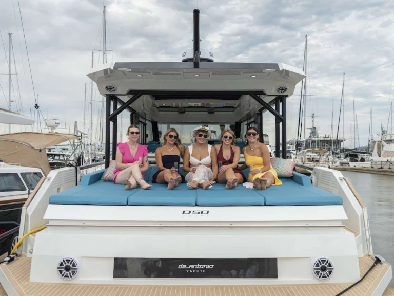 Jacht te huur in Palm Beach voor de beste prijs