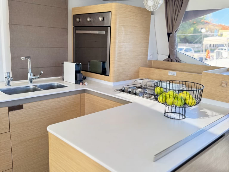 Catamaran te huur in Préveza voor de beste prijs