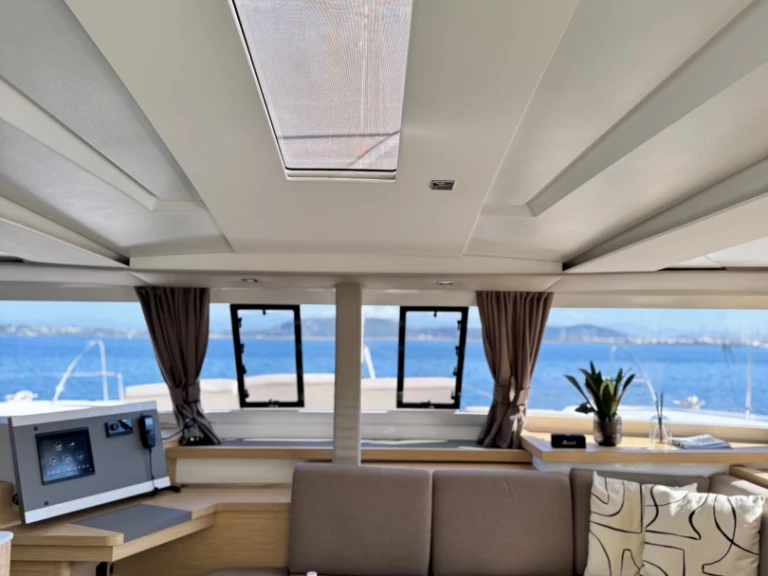 Huur Catamaran met of zonder schipper Fountaine Pajot in Préveza