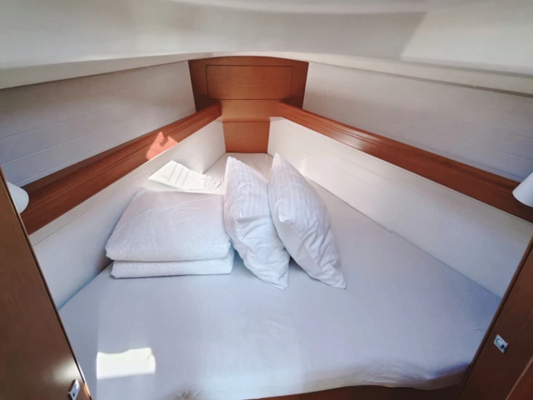 Jachthuur in Punat - Bavaria Cruiser 34 via SamBoat